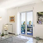 Sea View Panoramico Wifi A/c 公寓